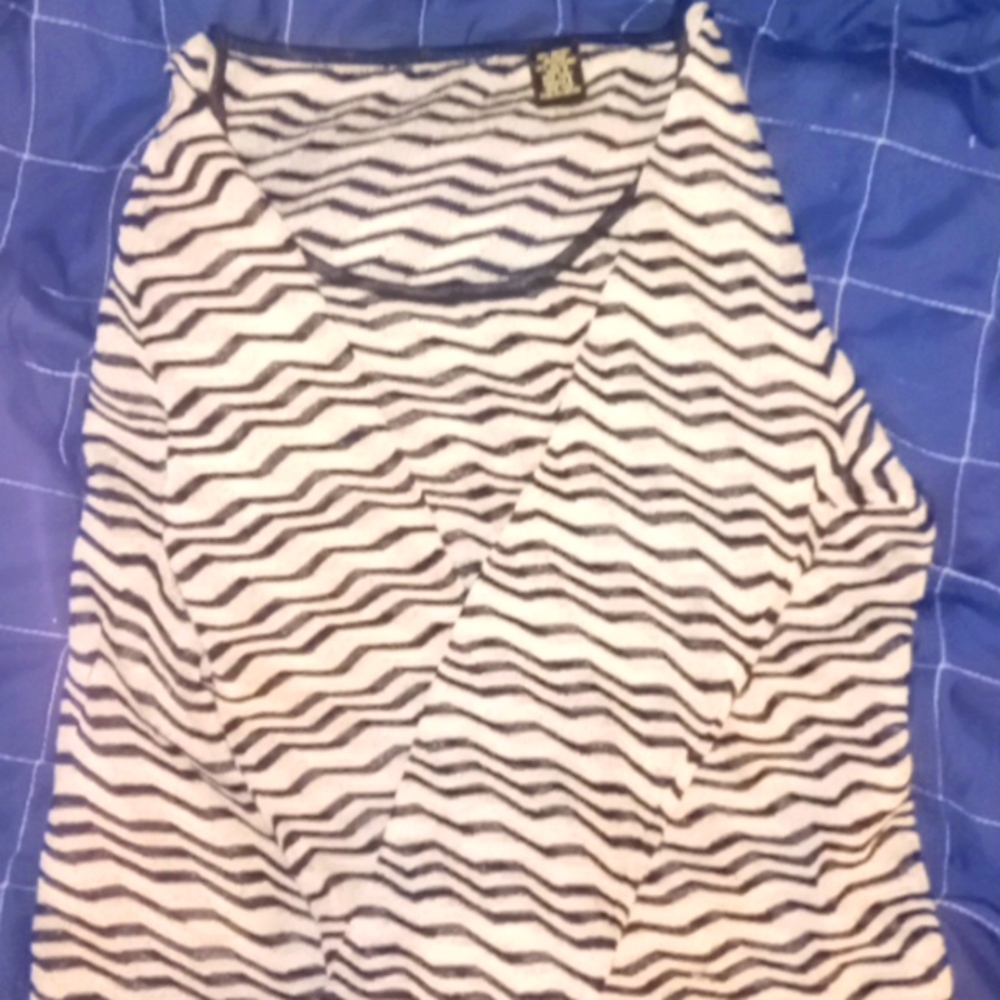 Women's bendy stripe 3/4 sleeve dry clean only top